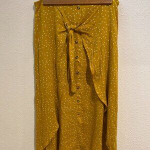 Hem and Thread Skirt